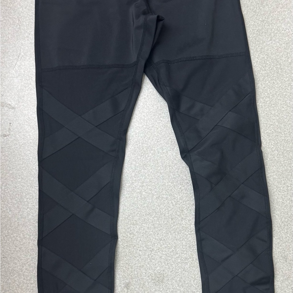 L’urv Black Geometric Pattern Leggings